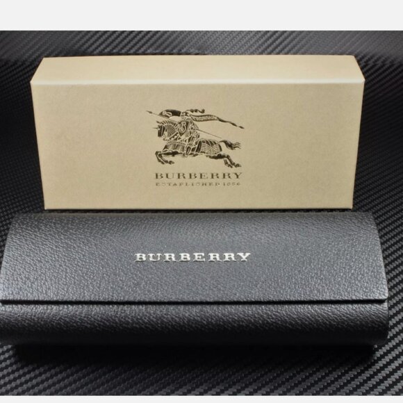 Burberry Women\'s Polarized Sunglasses 57mm main image 5